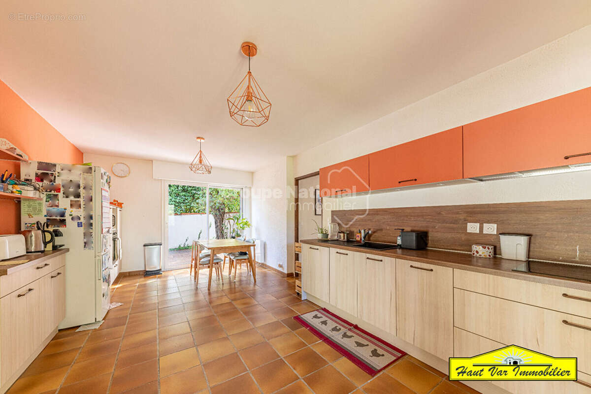 Maison à MANOSQUE