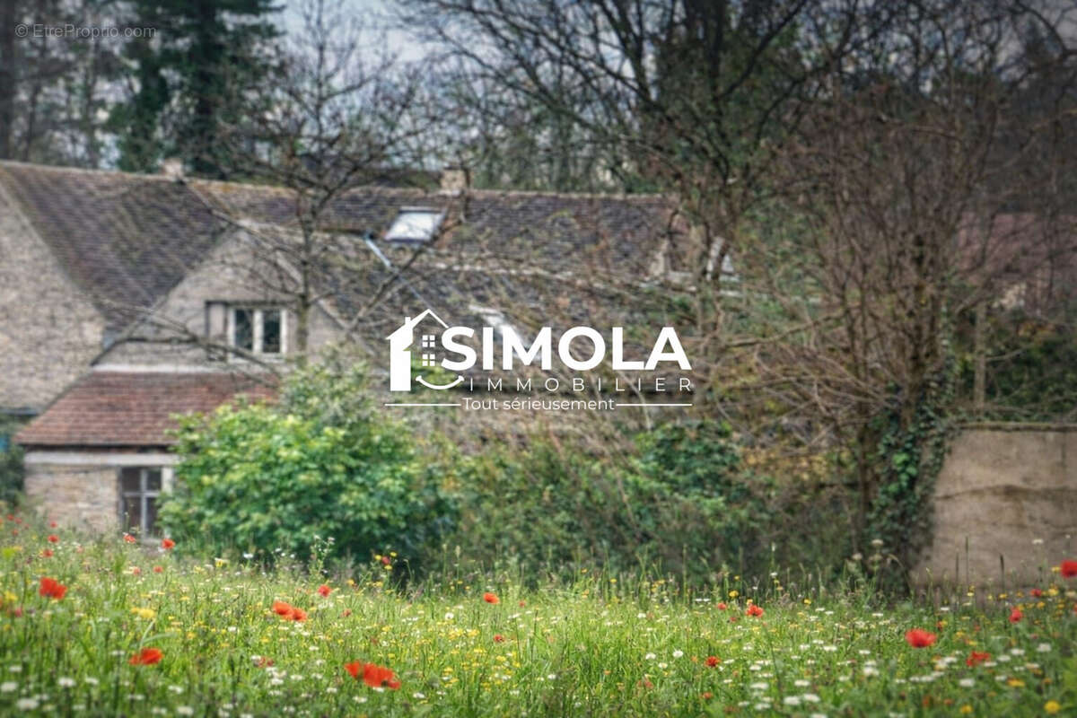 Maison à VERNOU-LA-CELLE-SUR-SEINE