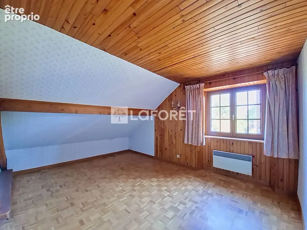 Maison Yerres 6 chambres + T2 avec accès indépendant. - photo 4