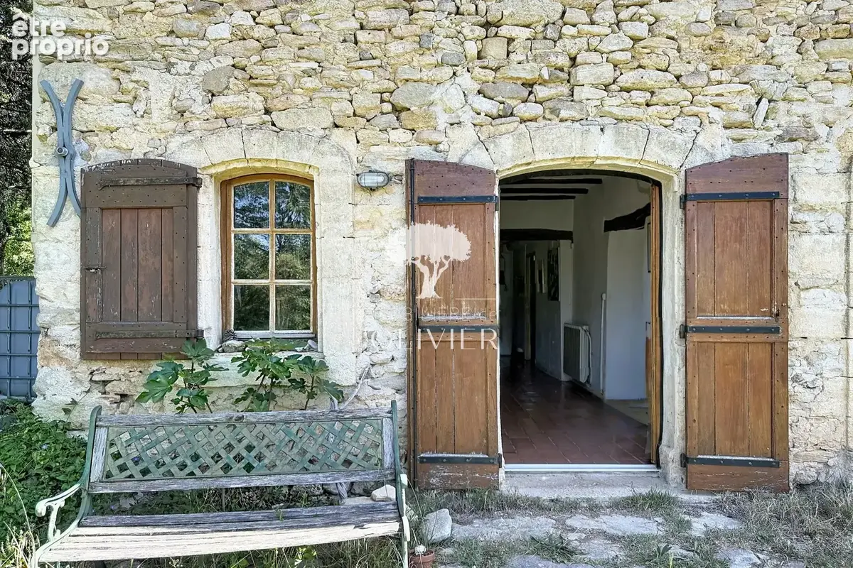 Maison 8 pièces 220 m² à vendre à Saignon (84400) - photo 5