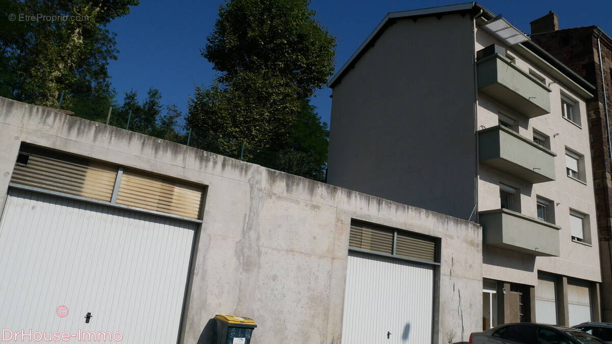 Appartement à SAINT-ETIENNE