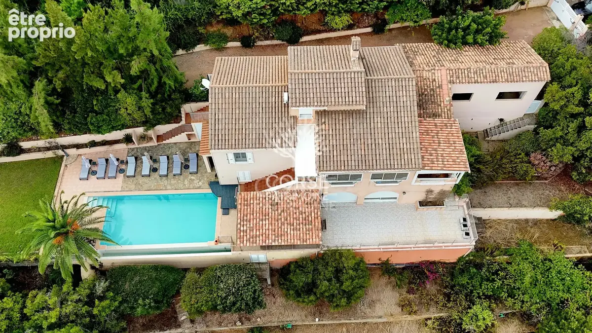 Villa avec piscine vue panoramique sur la mer - photo 3