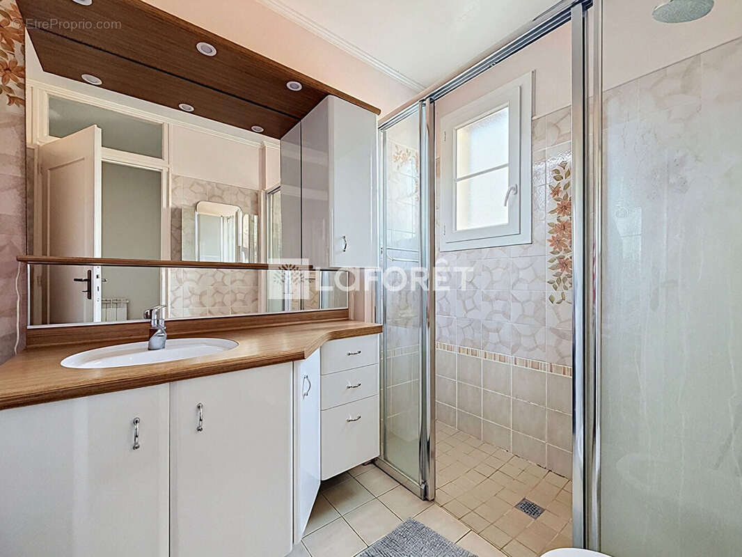 Maison 3 chambres sur sous-sol Doué-la-Fontaine - photo 7