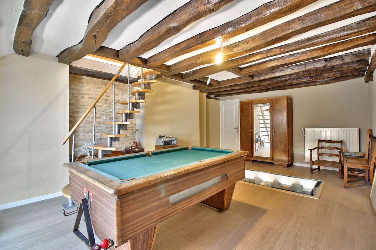 Maison 320 m², 5 chambres - photo 9