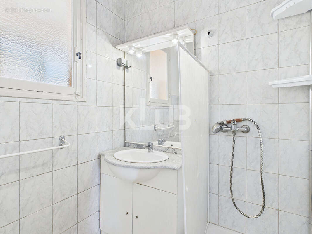 Appartement à SALON-DE-PROVENCE