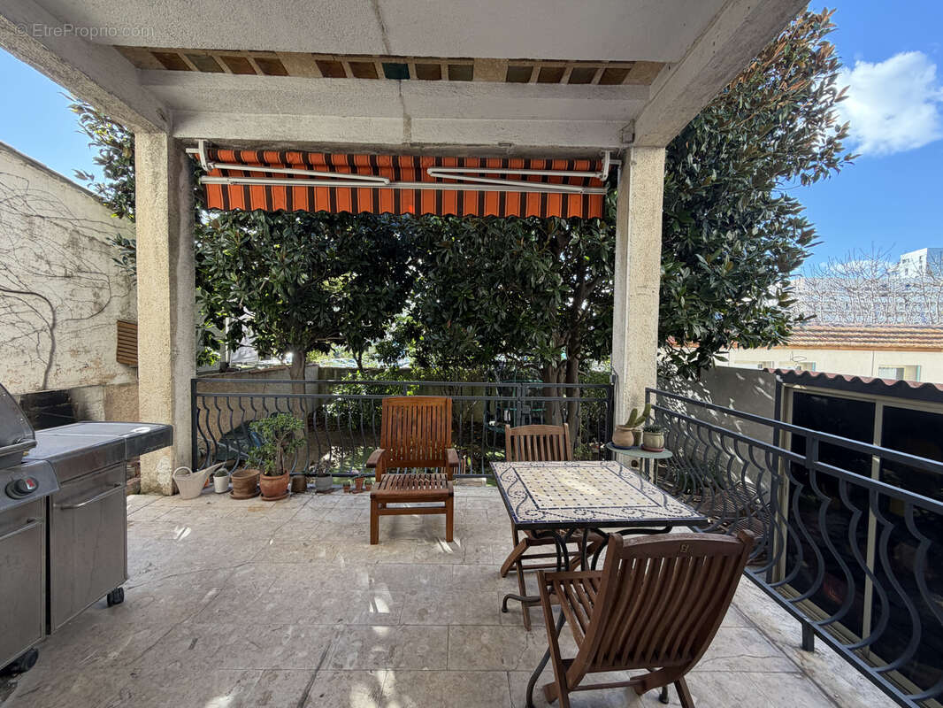 Maison à MARSEILLE-8E