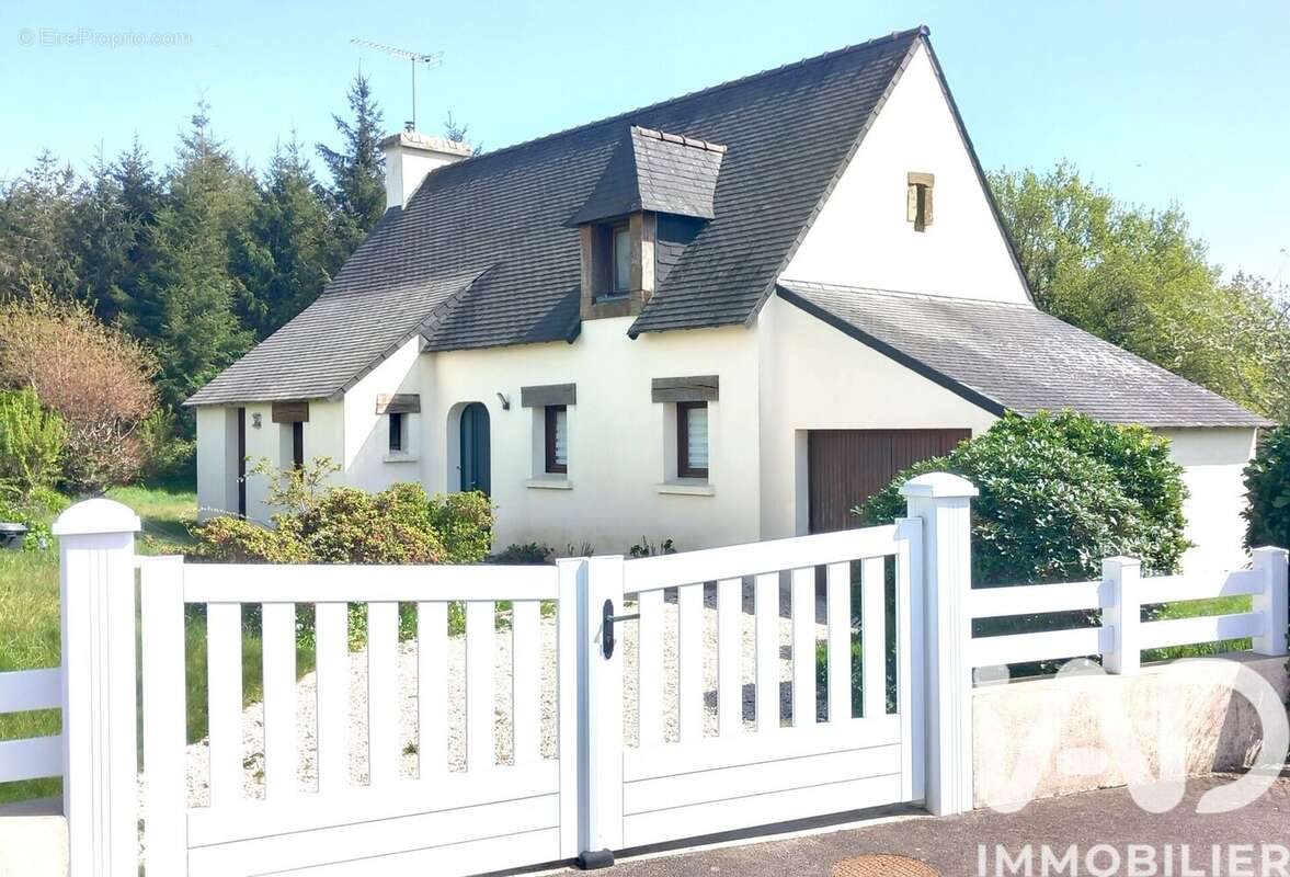 Photo 2 - Maison à SAINT-EVARZEC