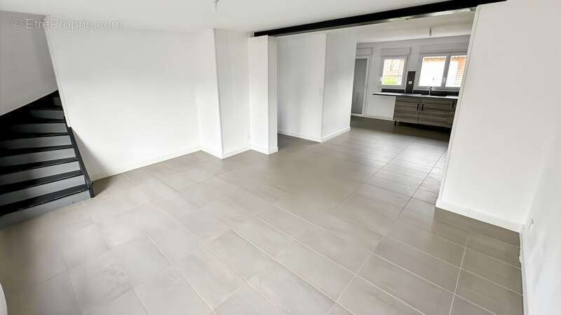 Maison à BETHENIVILLE