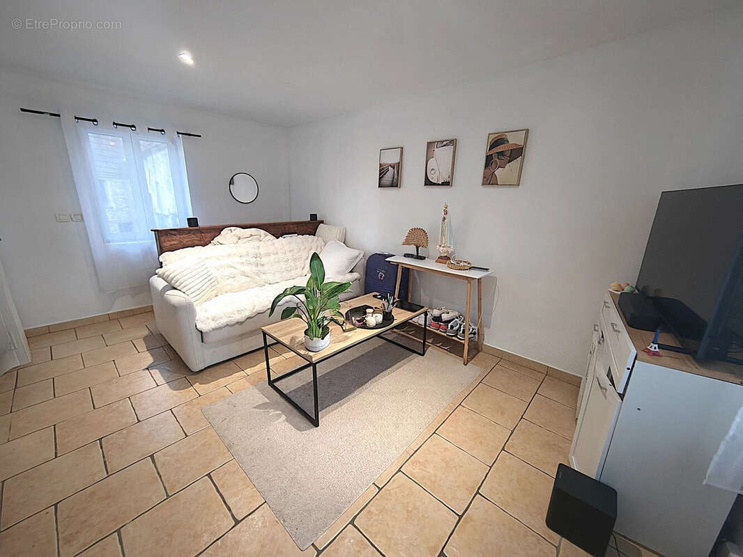 Maison à CHARS
