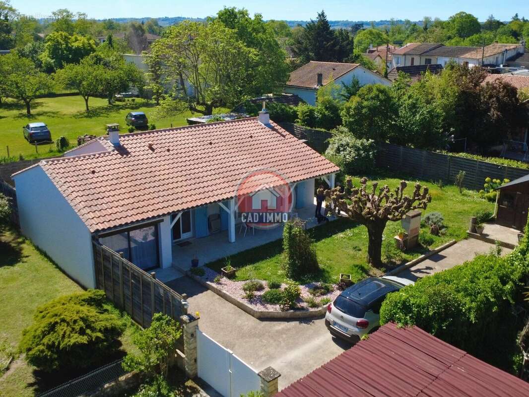 Maison plain-pied 90m², 3 ch, jardin, centre-ville Bergerac - photo 10