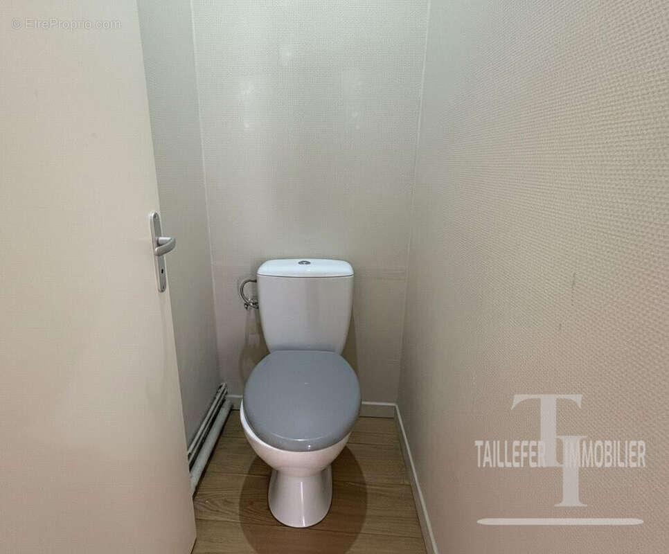 Appartement 45 m² à Perigueux  - photo 9