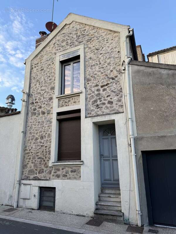 Appartement à MELUN
