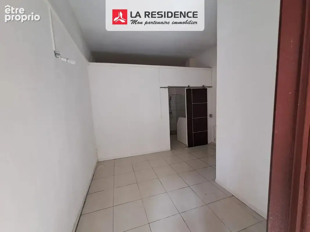 Appartement 8 pièces 158 m² à vendre à Fort-De-France (97200) - photo 2