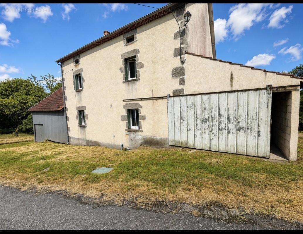 Maison 120 m² à Issoudun-Letrieix  - photo 4