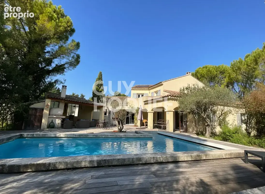 Ensemble immobilier avec villa principale de 192m² piscine sur parcelle de 2000 m² Althen des Paluds - photo 13