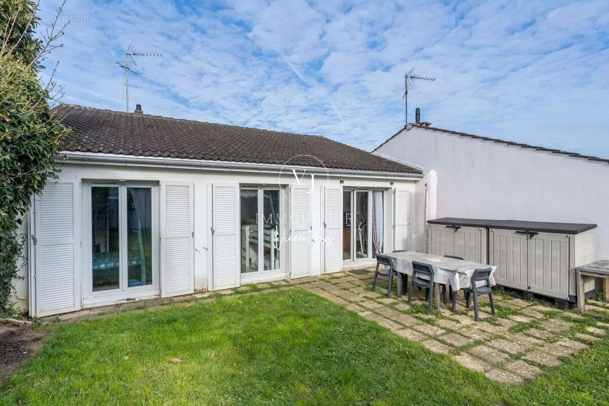 Maison à MAGNANVILLE