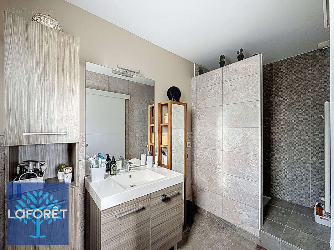 Maison à MARCY-L'ETOILE