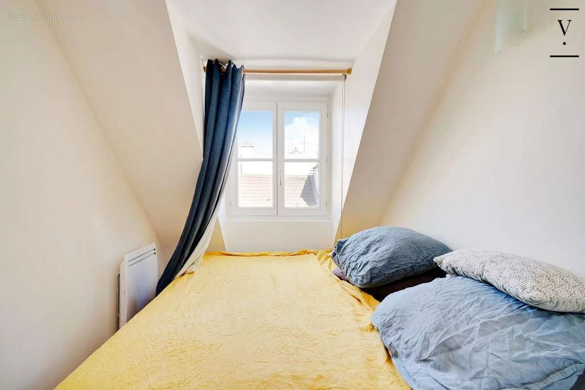 Appartement à PARIS-1E
