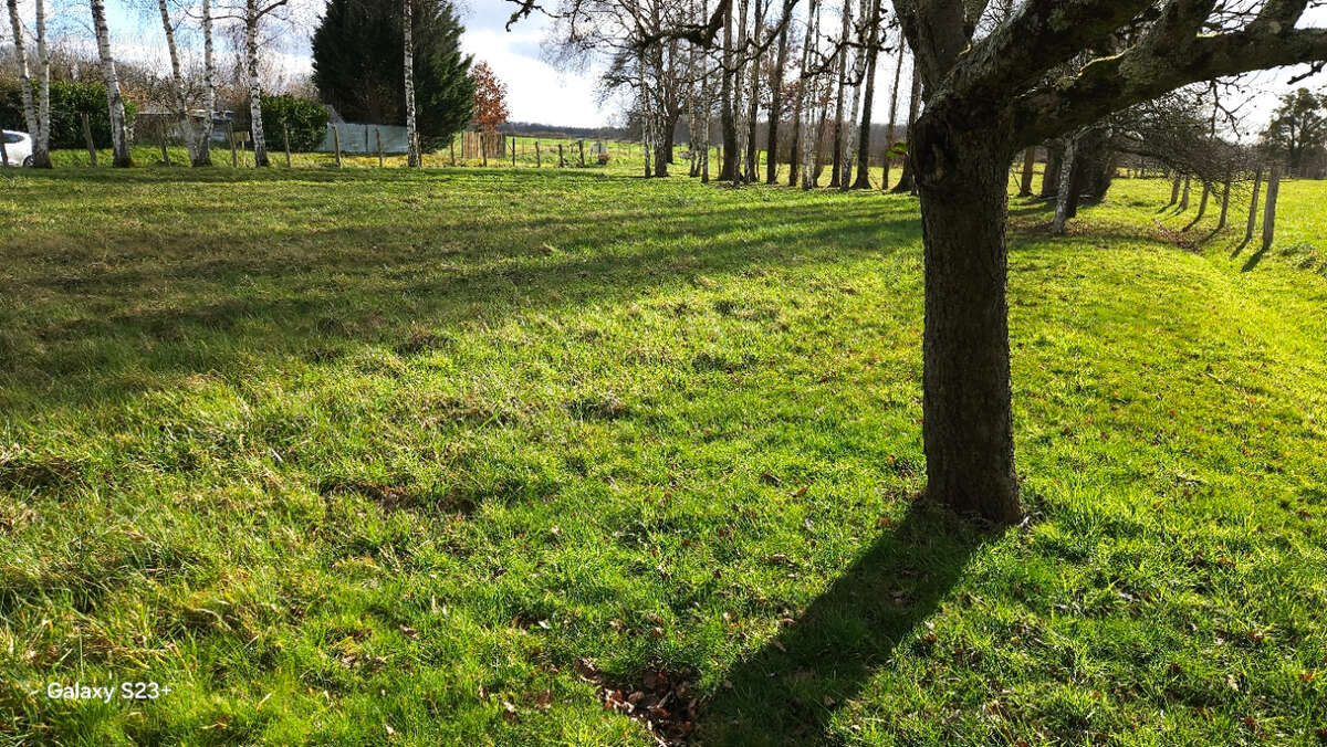 Terrain à CHAUFFOUR-LES-BAILLY