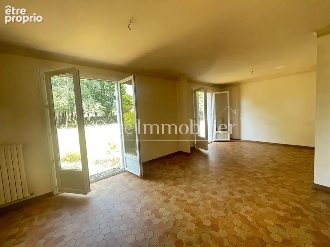 Maison de plain-pied non mitoyenne à Saint-Aignan-de-Grandlieu - photo 6