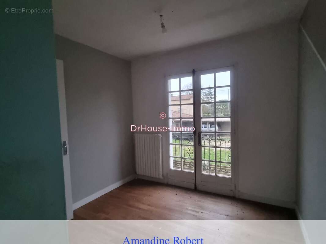 Maison à SAINT-EUTROPE-DE-BORN