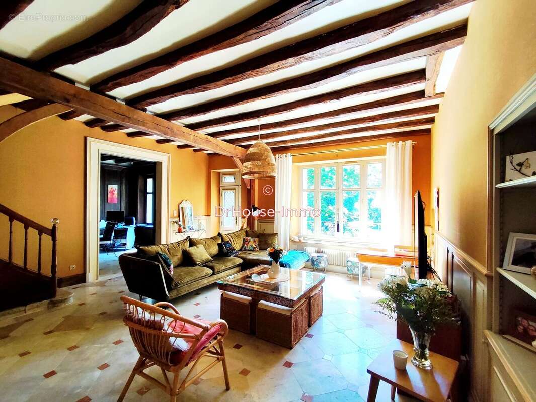 Maison à CHAINGY