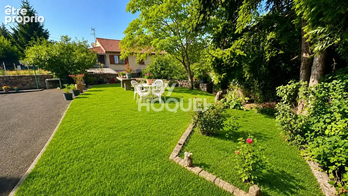 Charbonnières Les Vieilles - Maison de 193m² - photo 16