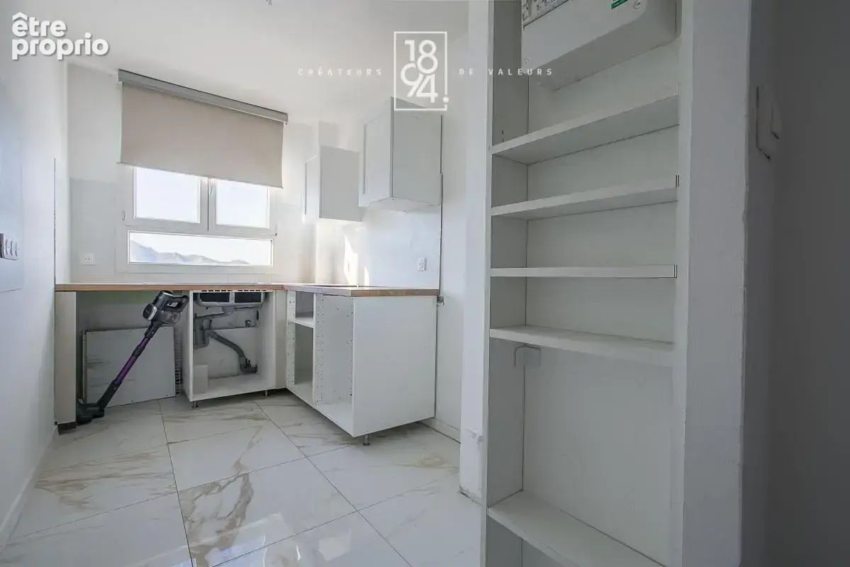 A Vendre I Appartement Familial I Balcon + Stationnements + Cave I Secteur La Pomme - photo 7
