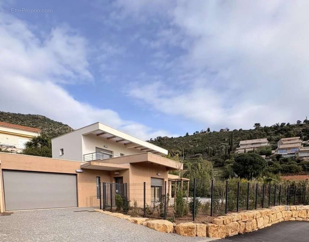 Maison à LE LAVANDOU