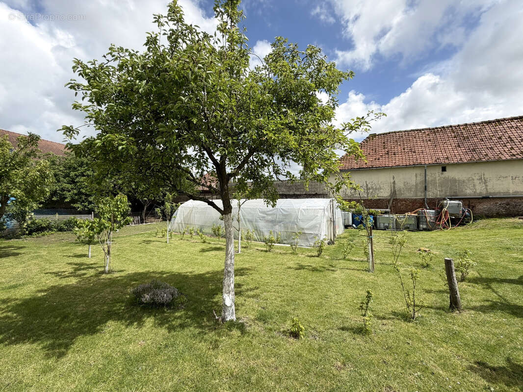 Maison à NOUVION