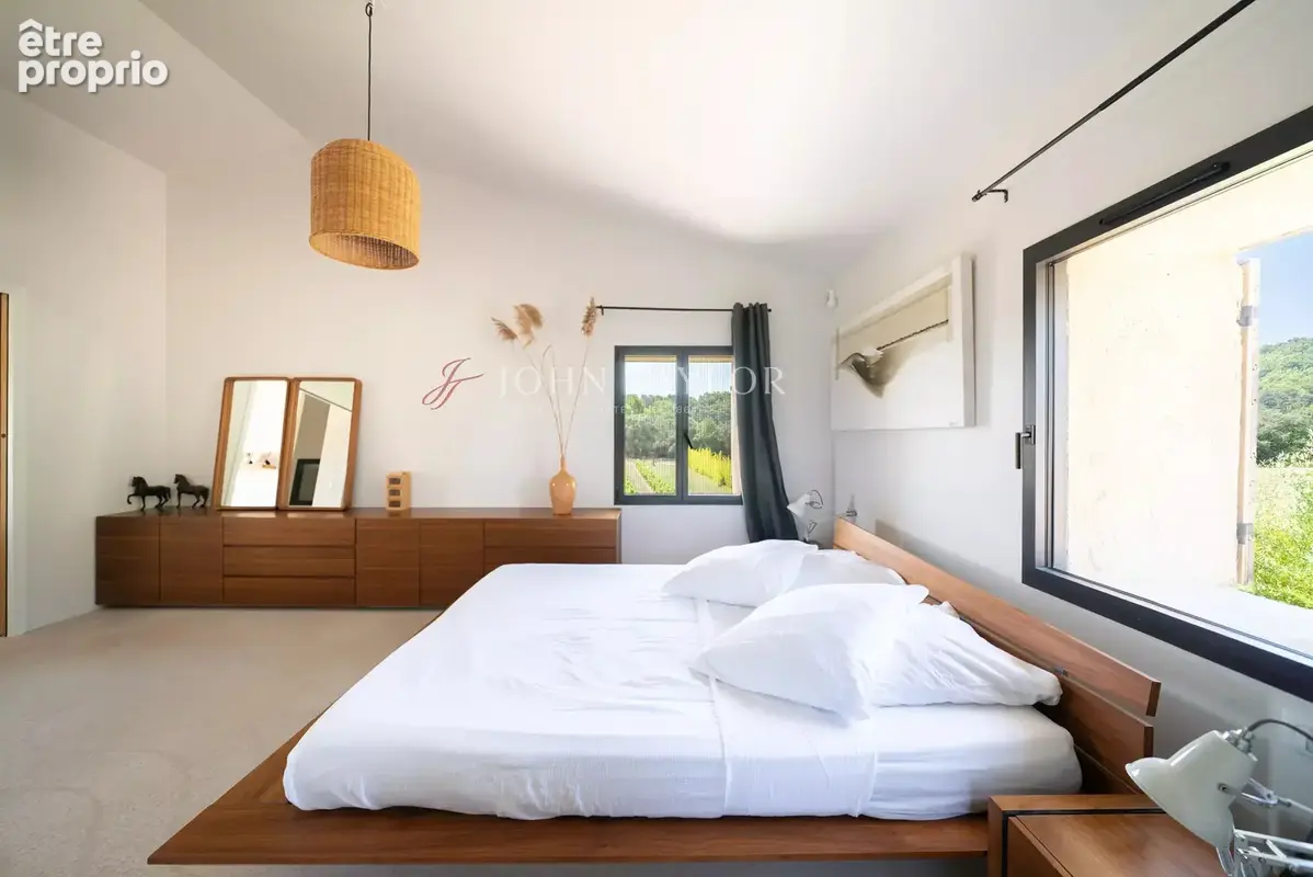 Superbe maison en pierre avec piscine à Vaugines - photo 13