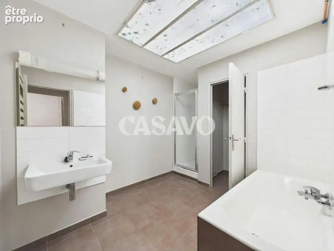 Vente Appartement 6 pièces de 133m² - 75011 Paris - photo 8