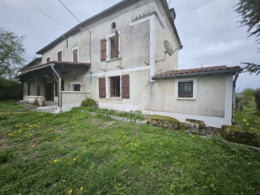 Maison à RIBERAC