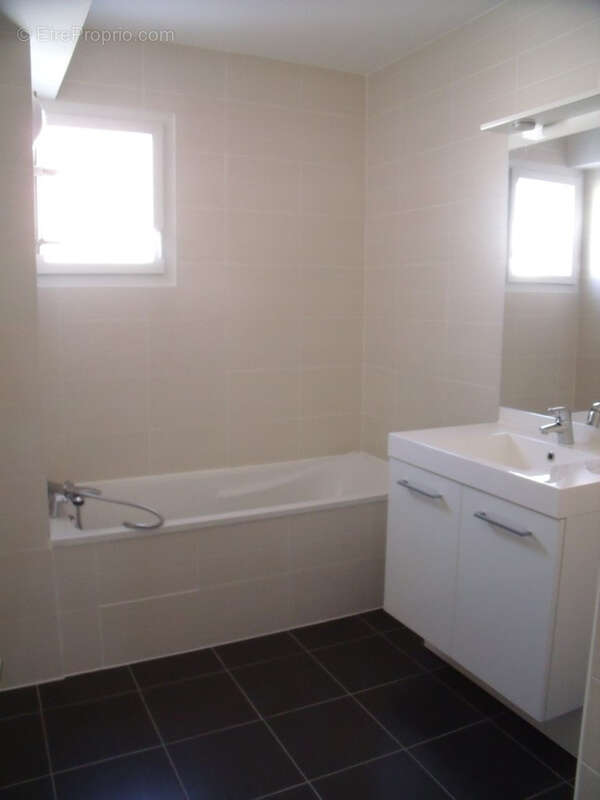 Appartement à PREVESSIN-MOENS