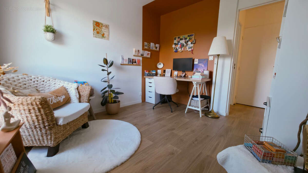 Appartement à LE RHEU