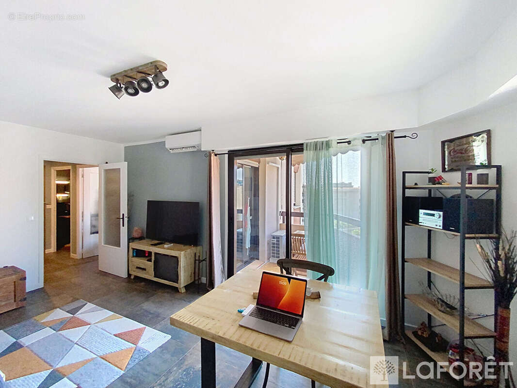 Appartement à MENTON