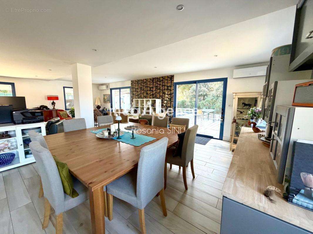 Maison à LONGEVILLE-SUR-MER