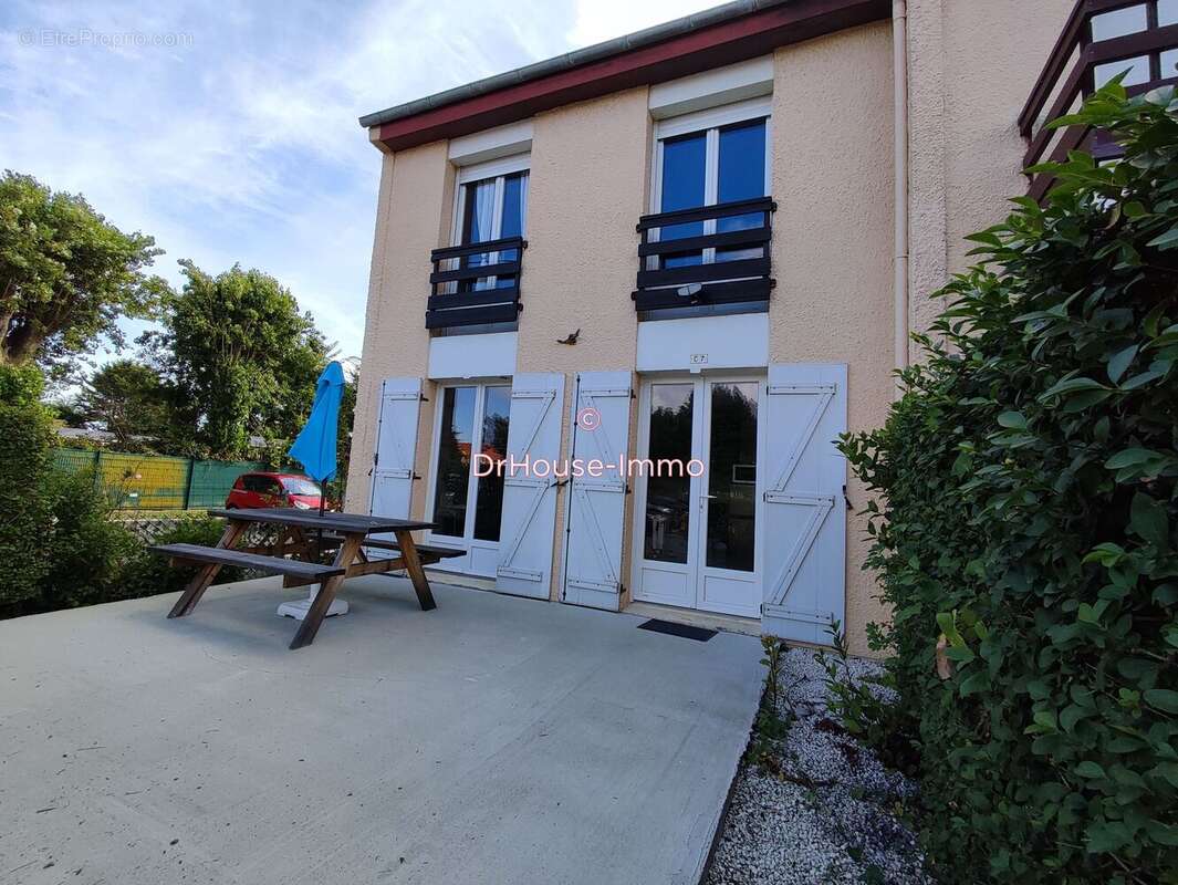 Maison à COURSEULLES-SUR-MER