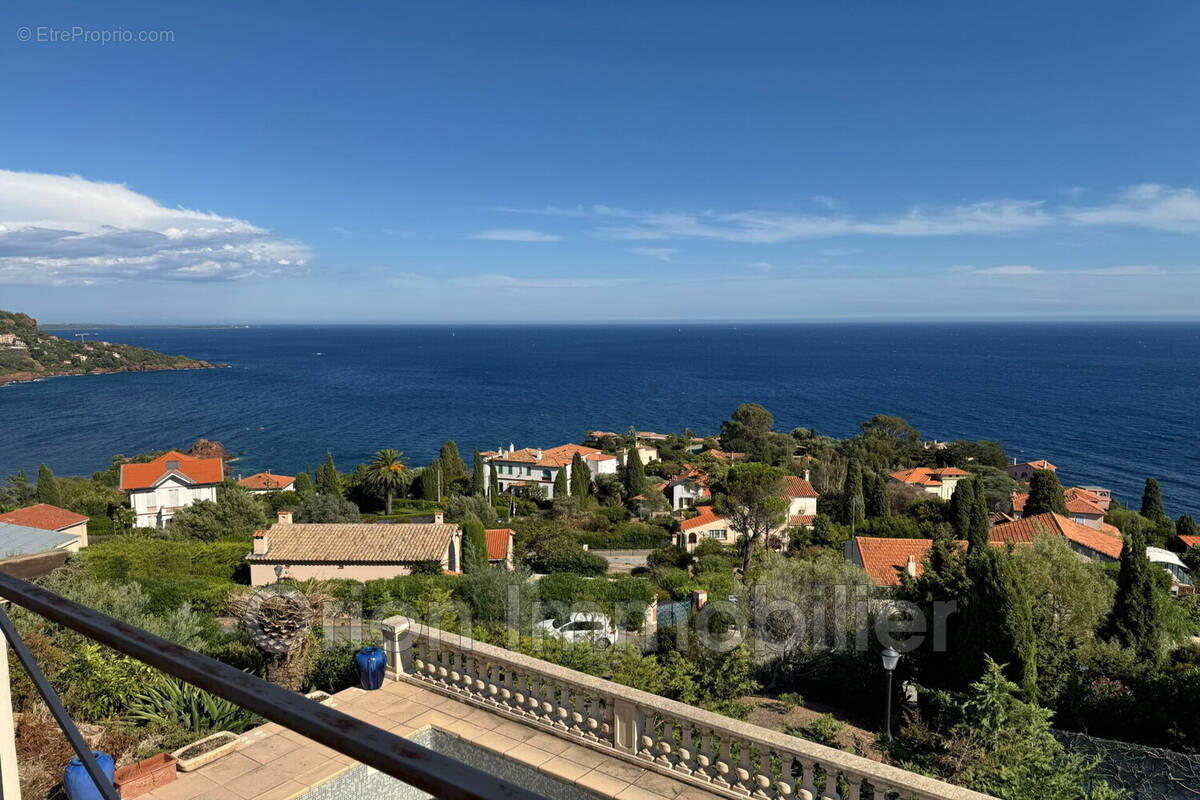 Maison à SAINT-RAPHAEL