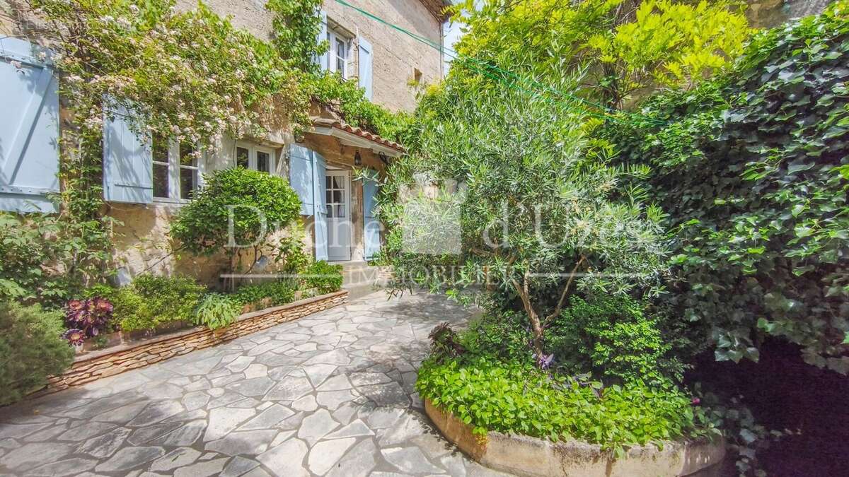 Photo 3 - Maison à UZES