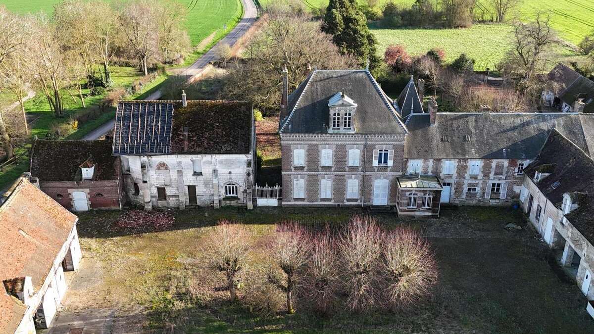 Maison à BAILLEUL-LE-SOC