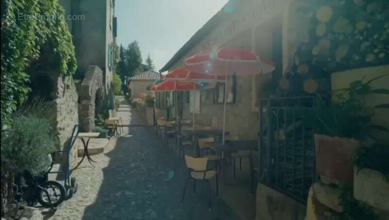 Commerce à SAINTE-AGNES