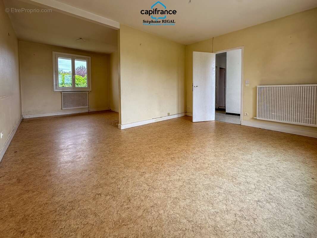 Maison à vendre 4 pièces MONTAYRAL (47) de 68m2 habitables sur 471m2 de terrain - photo 4