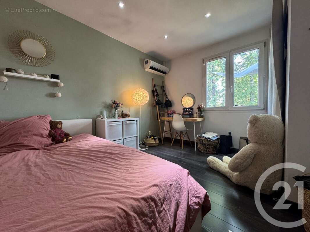 Maison à POURRIERES