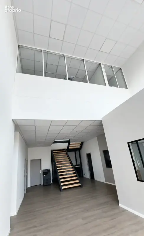 Bâtiment d’activité de 945 m2 sur 1 928 m2 de terrain - photo 6