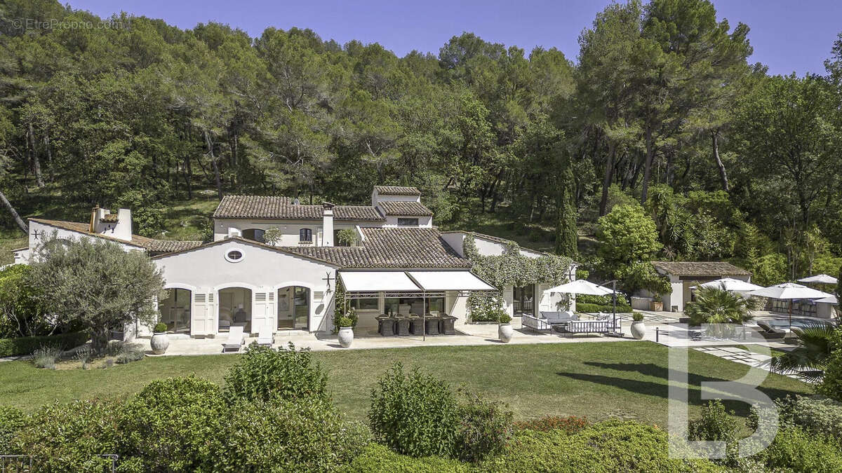 Maison à MOUGINS