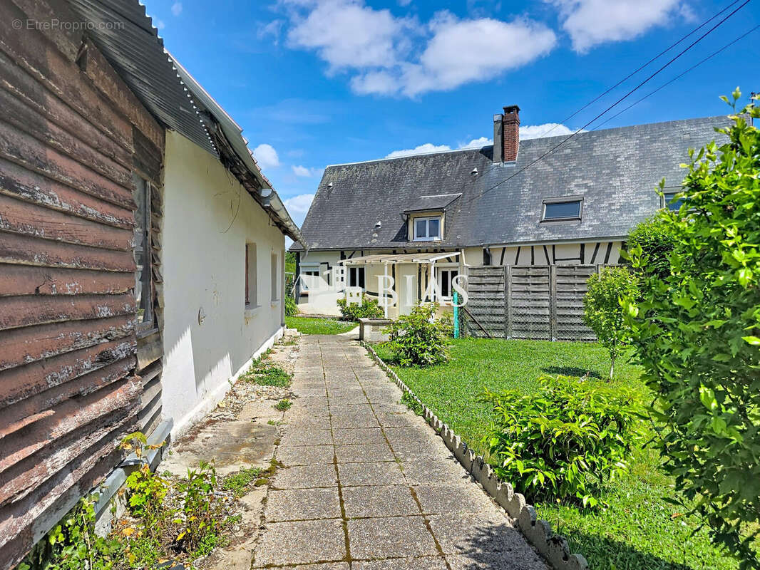 Maison à DUCLAIR