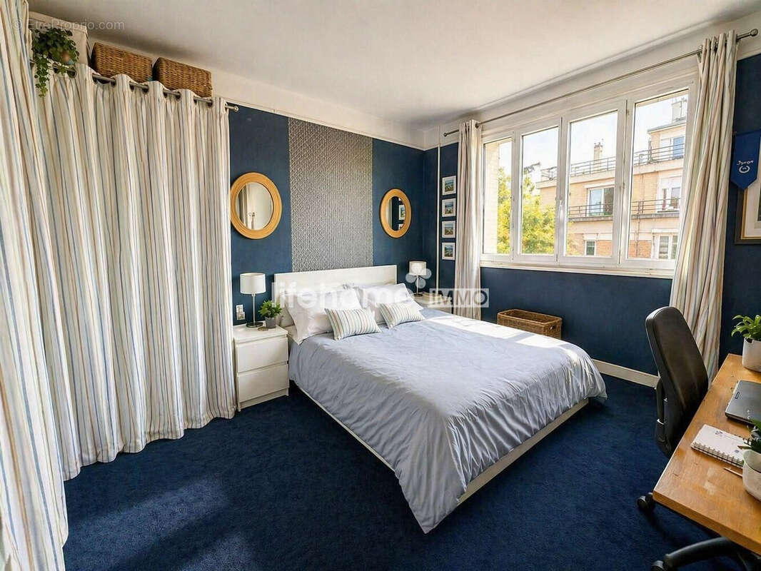 Chambre parentale - Appartement à SAINT-CLOUD