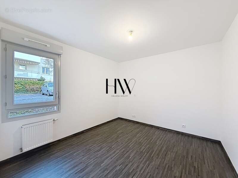 Appartement à VALLEIRY