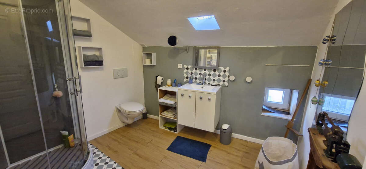 Maison à MORTAGNE-SUR-GIRONDE